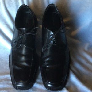 Gordon Rush dress shoes